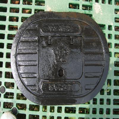 수량계보호통, 신우산업, (부품)주철뚜껑, Φ20~25mm용, 몸체제외 제품 소개 사진